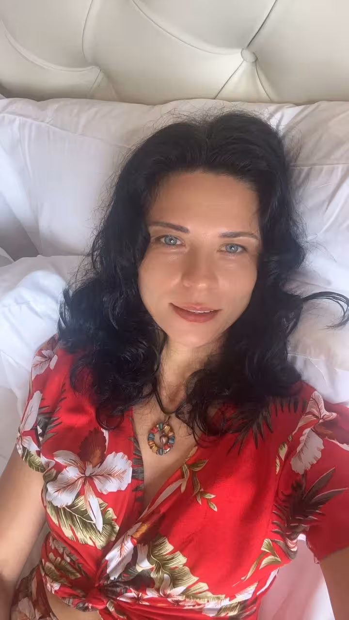 Ilona russian bride song