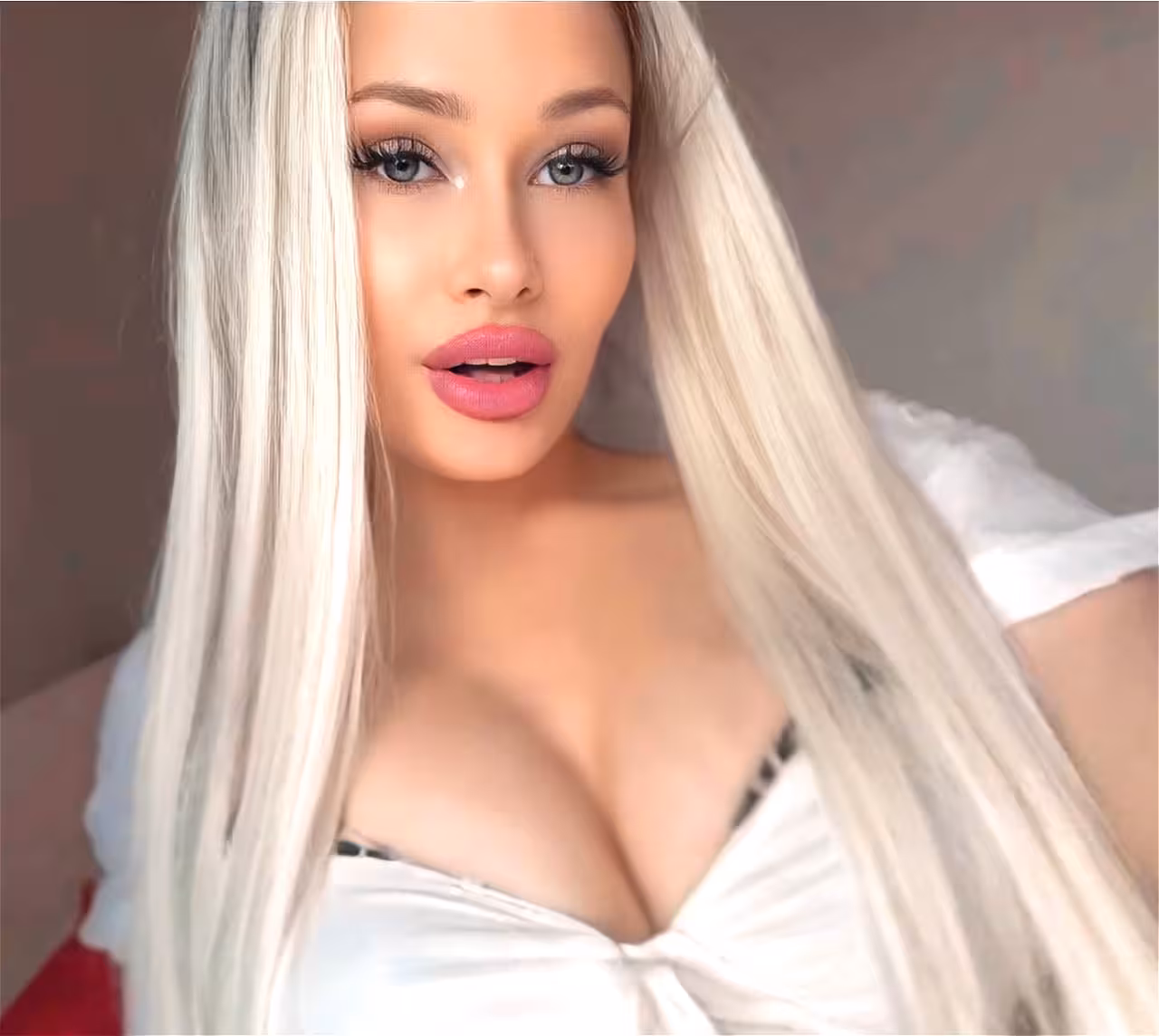 Anna russian brides club