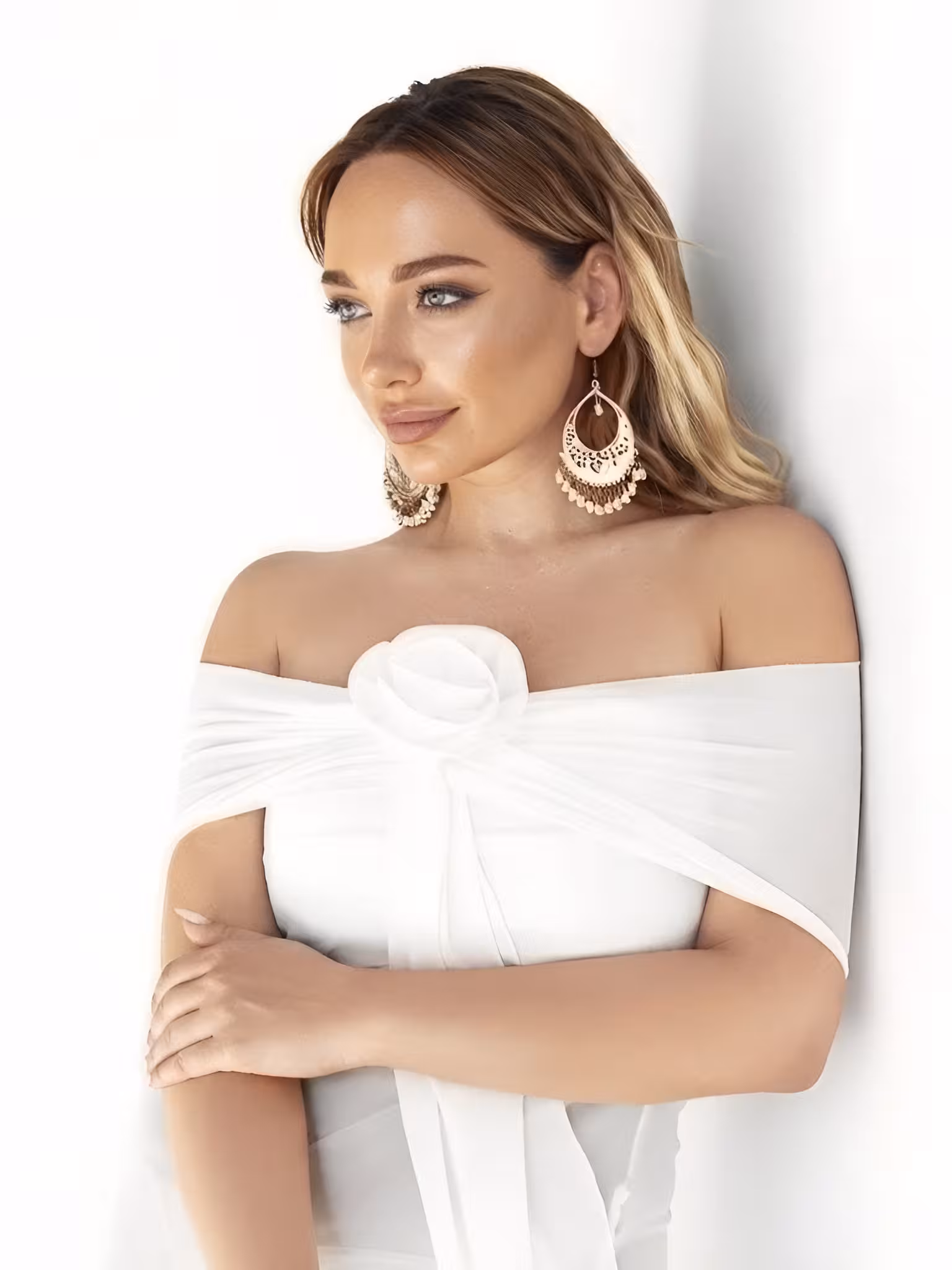 Lisa 35 yo from Saskatoon, Kyiv Canada I'm here to be your dream lady