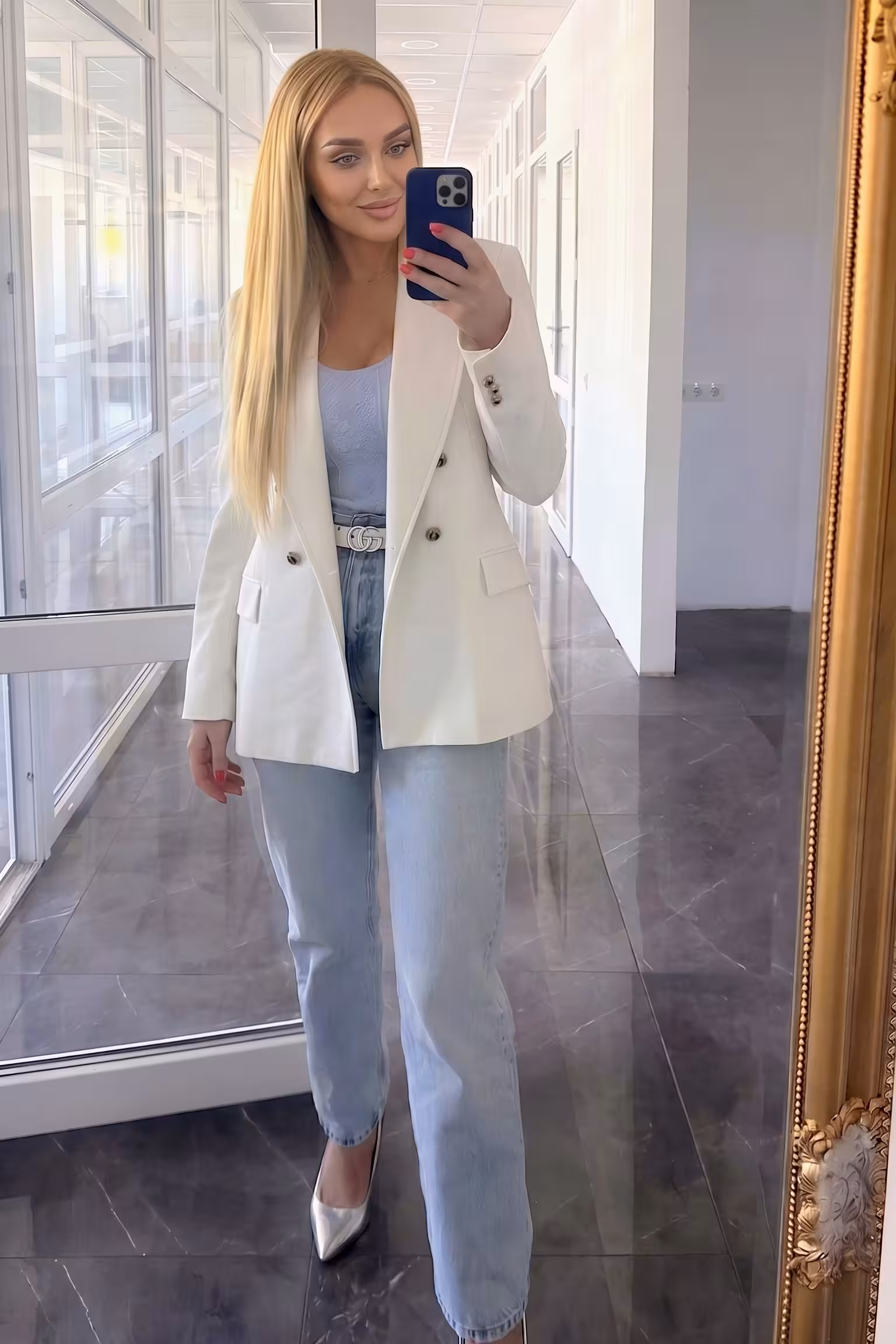 Lisa 35 yo from Saskatoon, Kyiv Canada I'm here to be your dream lady
