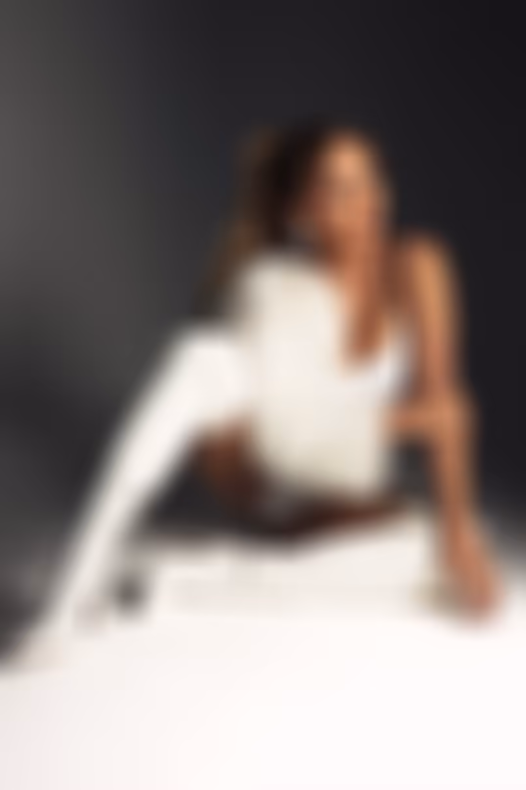 Lisa 35 yo from Saskatoon, Kyiv Canada I'm here to be your dream lady