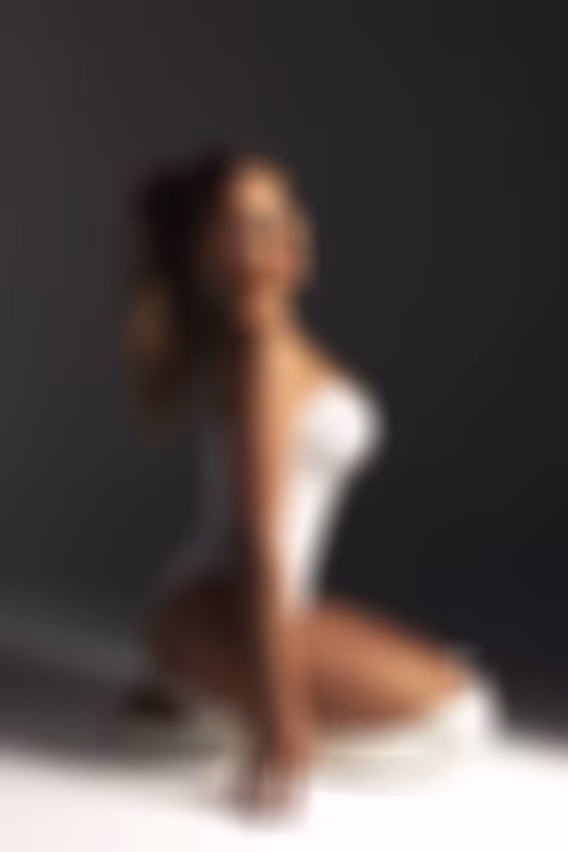 Lisa 35 yo from Saskatoon, Kyiv Canada I'm here to be your dream lady