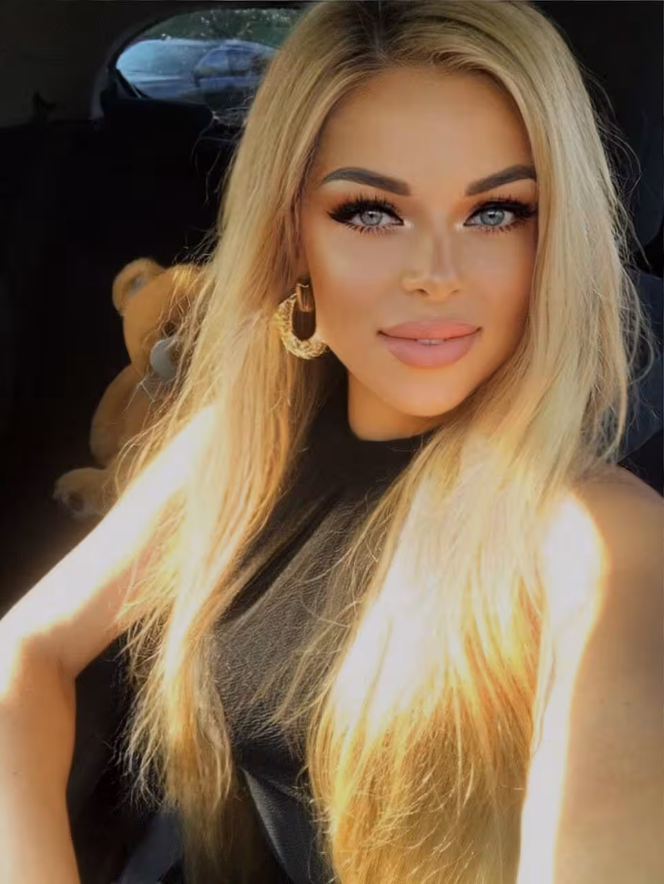 Elena 44 yo from Antalya Turkey I'm here to be your sweetheart