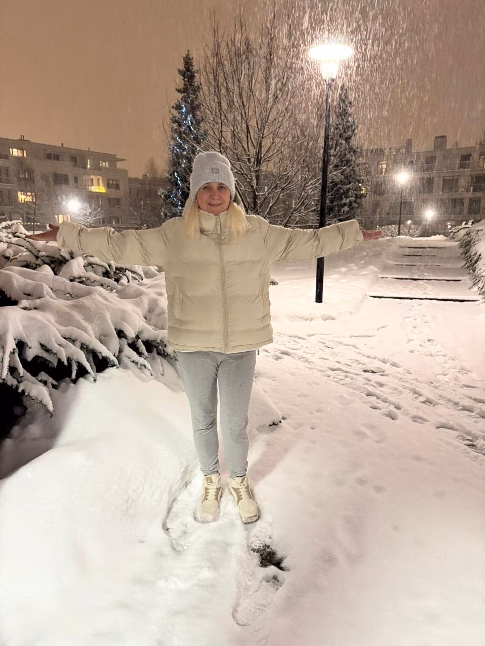 Anna 46 Sumy Ukraine I'm ready to be your beloved wife