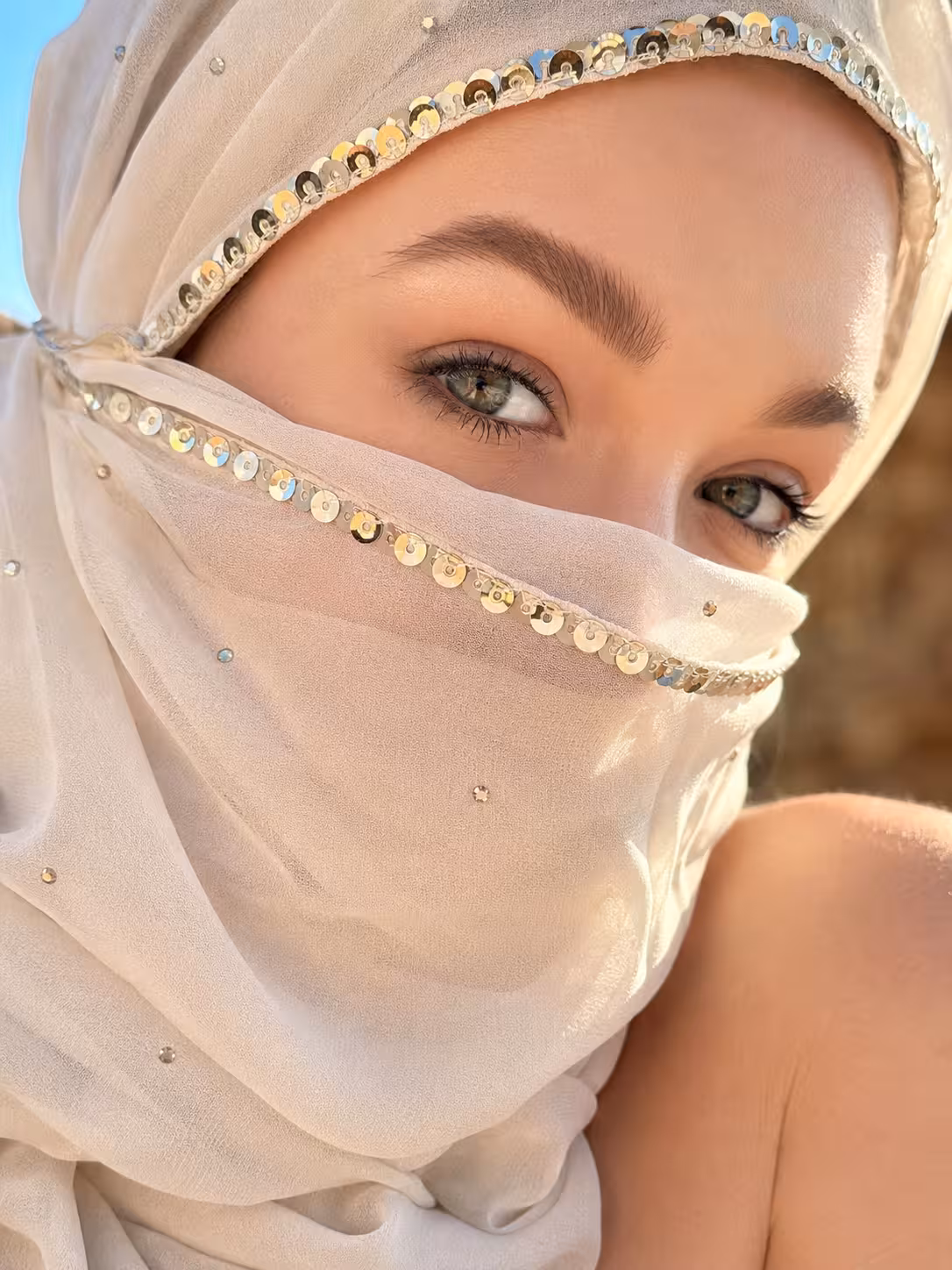 Kateryna 19 yo from Kyiv Ukraine I'm ready to be your princess wife
