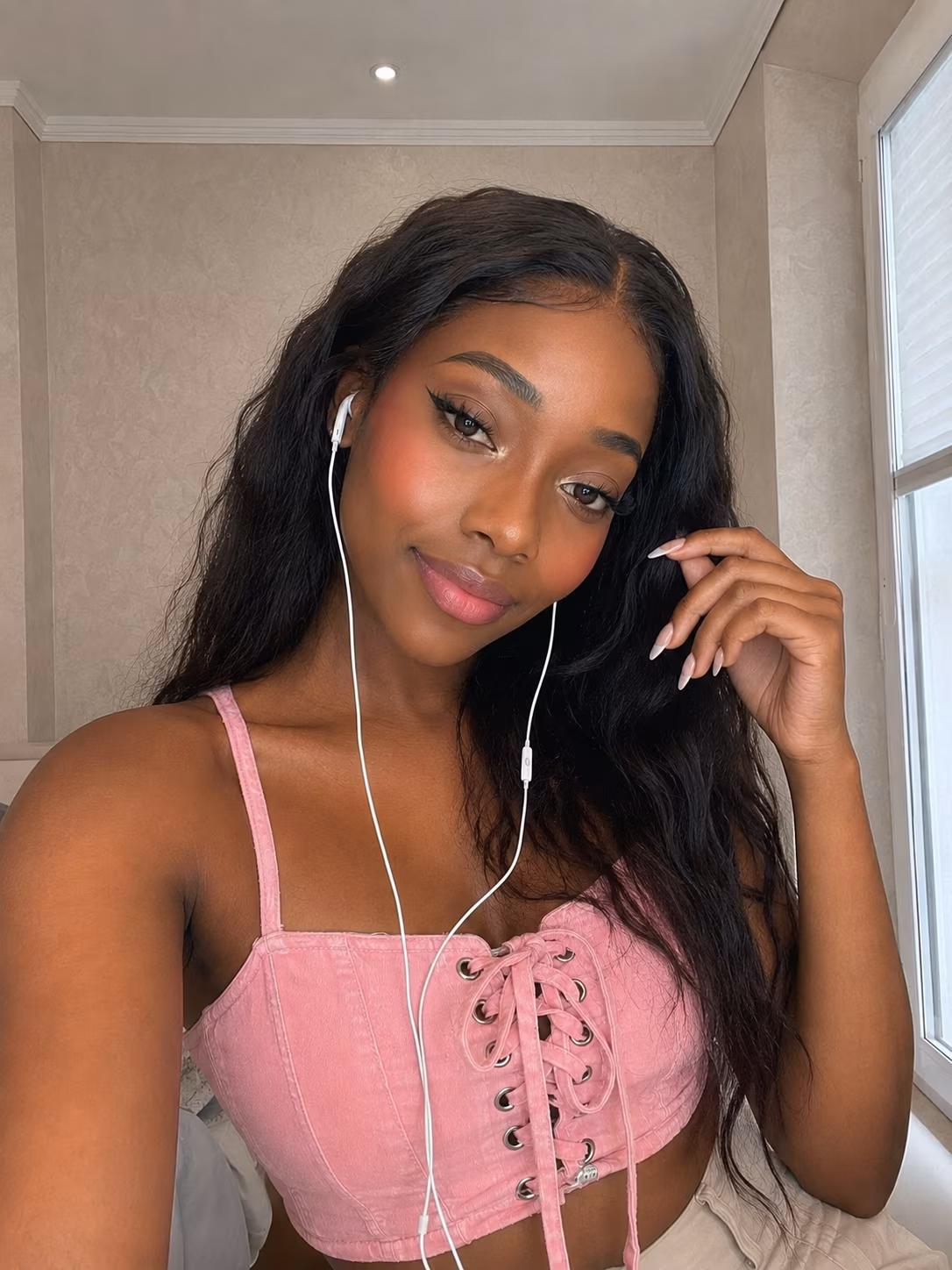 Sadiya 22 Abuja Niger I want to be your forever queen