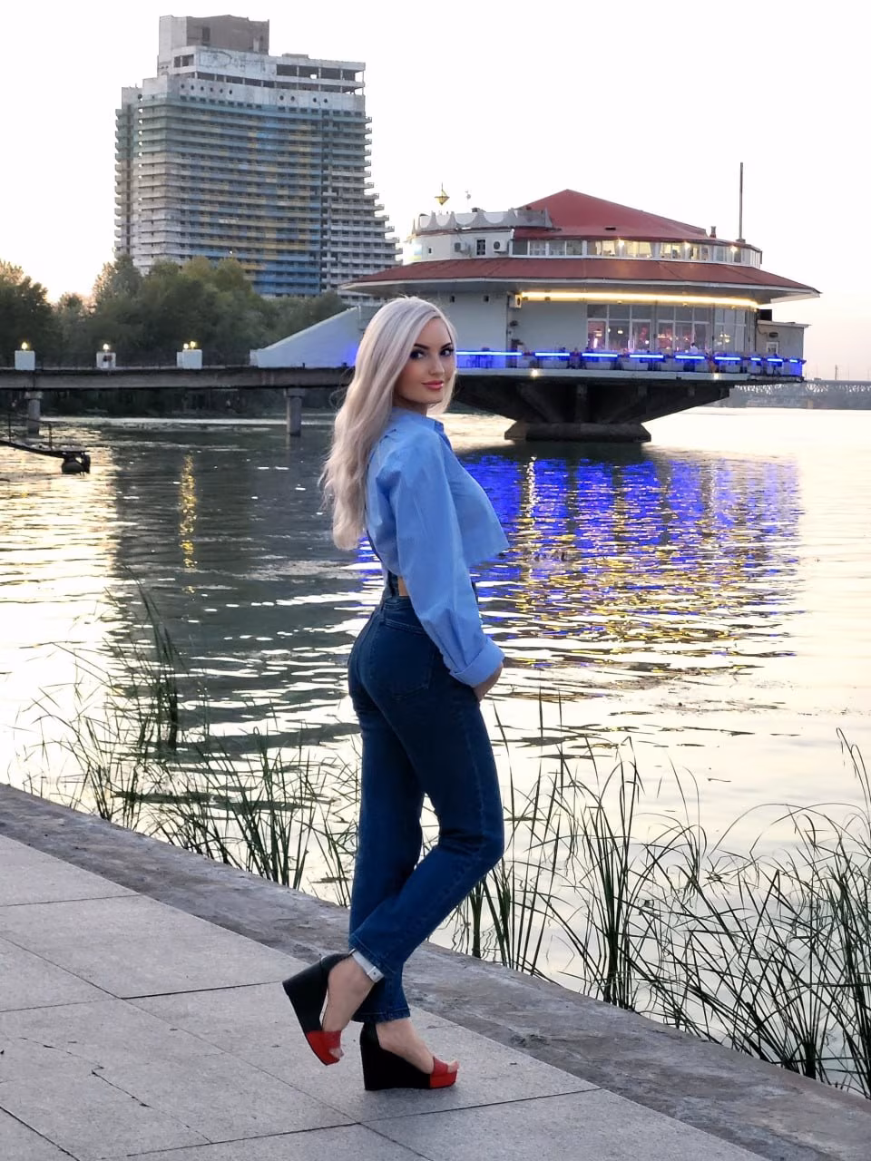 Yulia 40 Dnipropetrovsk Ukraine I want to be your lifetime partner