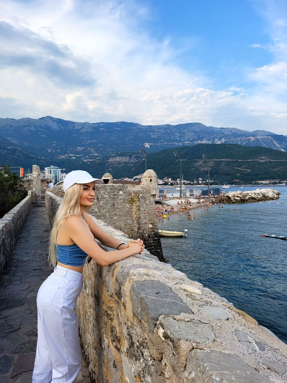 Yulia 40 Dnipropetrovsk Ukraine I want to be your lifetime partner