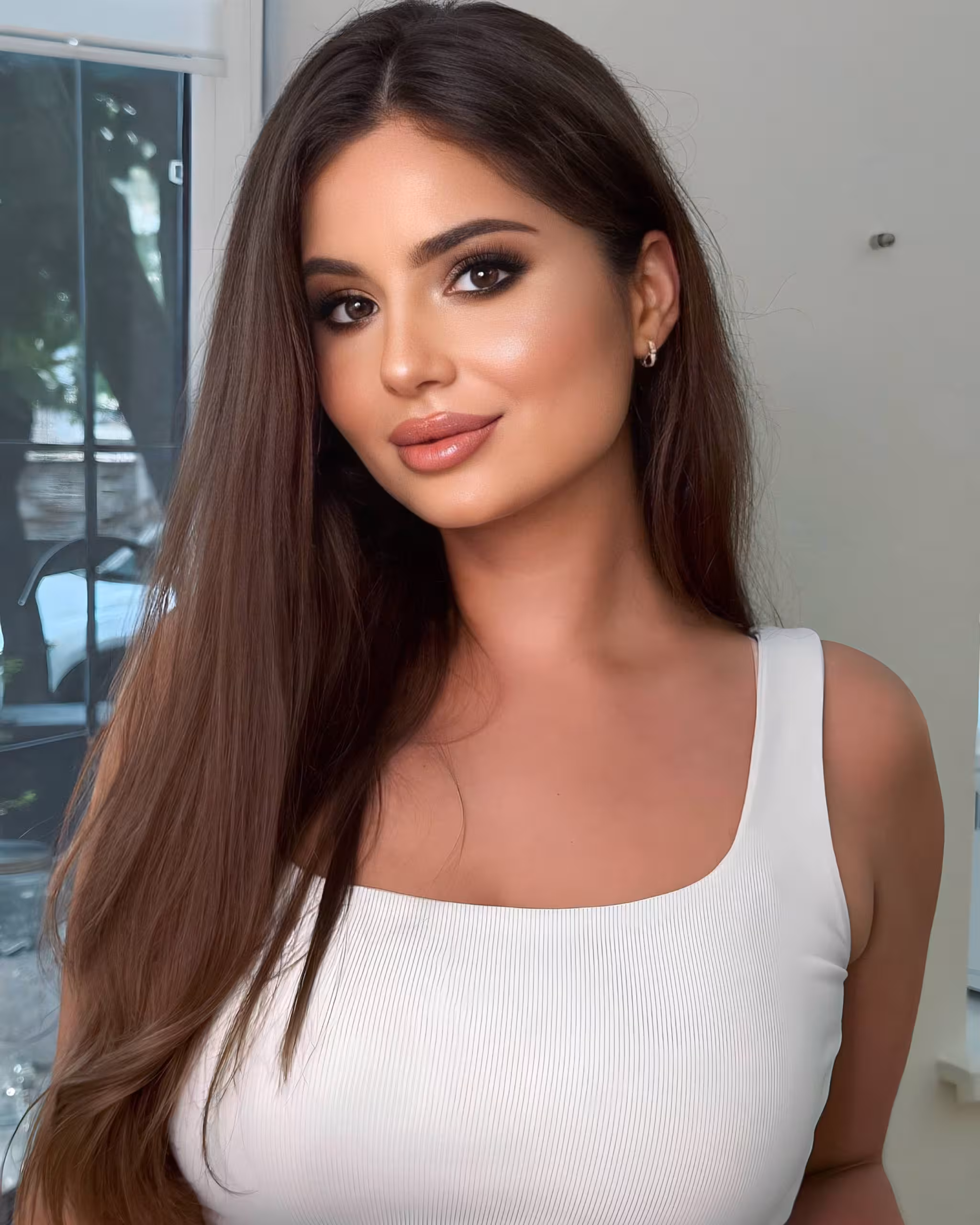Karyna 25 yo from Vinnytsia Ukraine I want to be your other half bride
