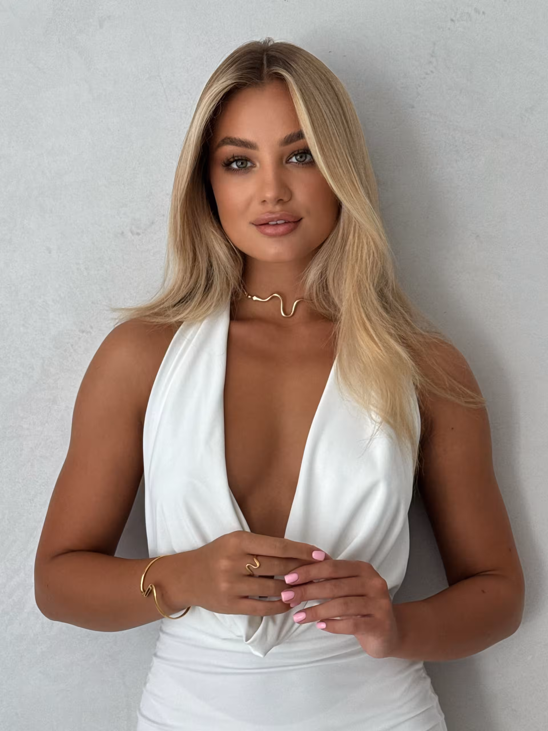 Nataliia 22 yo from Kyiv  Ukraine I want to be your other half wife
