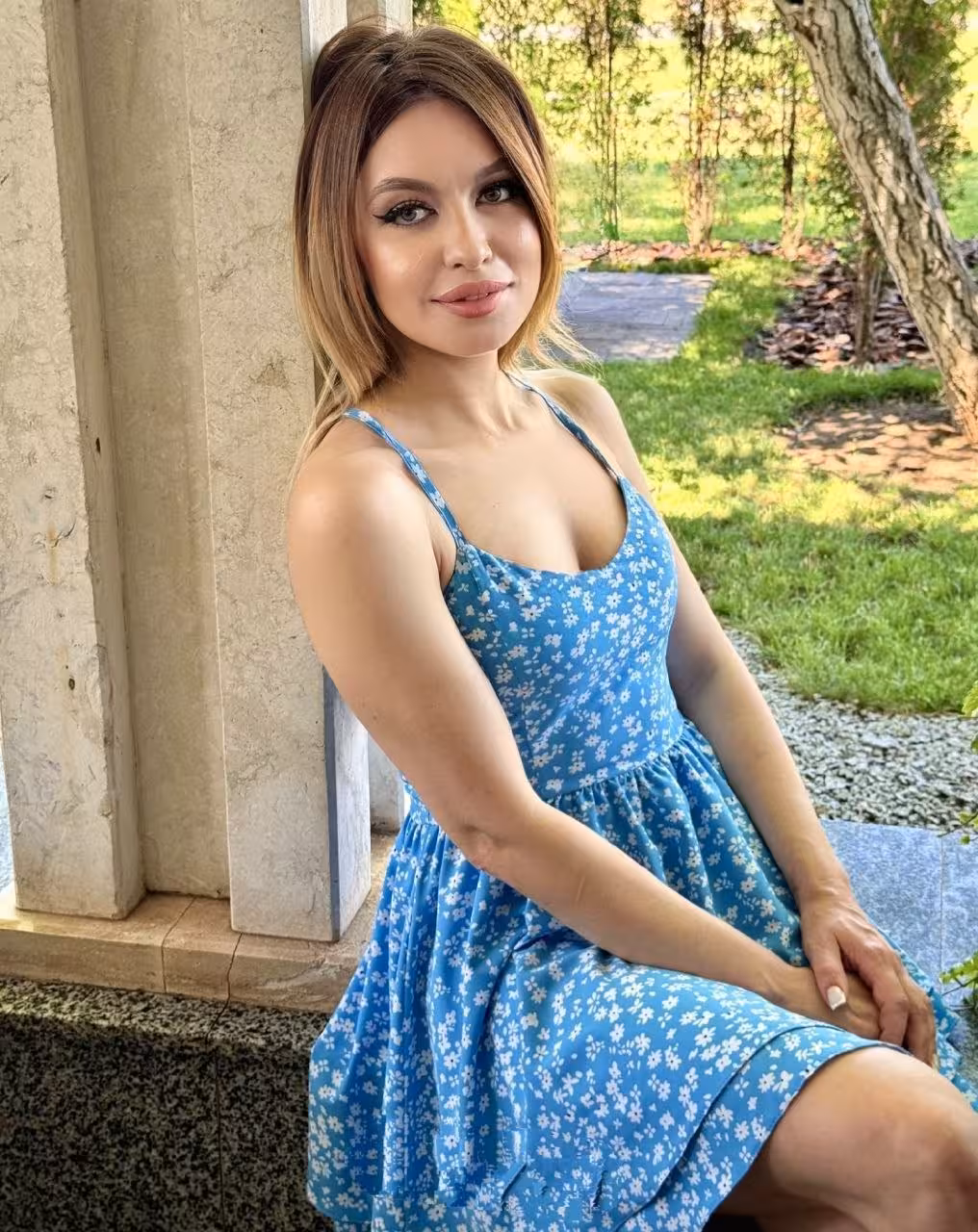 Irina 42 yo from Krivoy Rog Ukraine Let me be your beloved bride