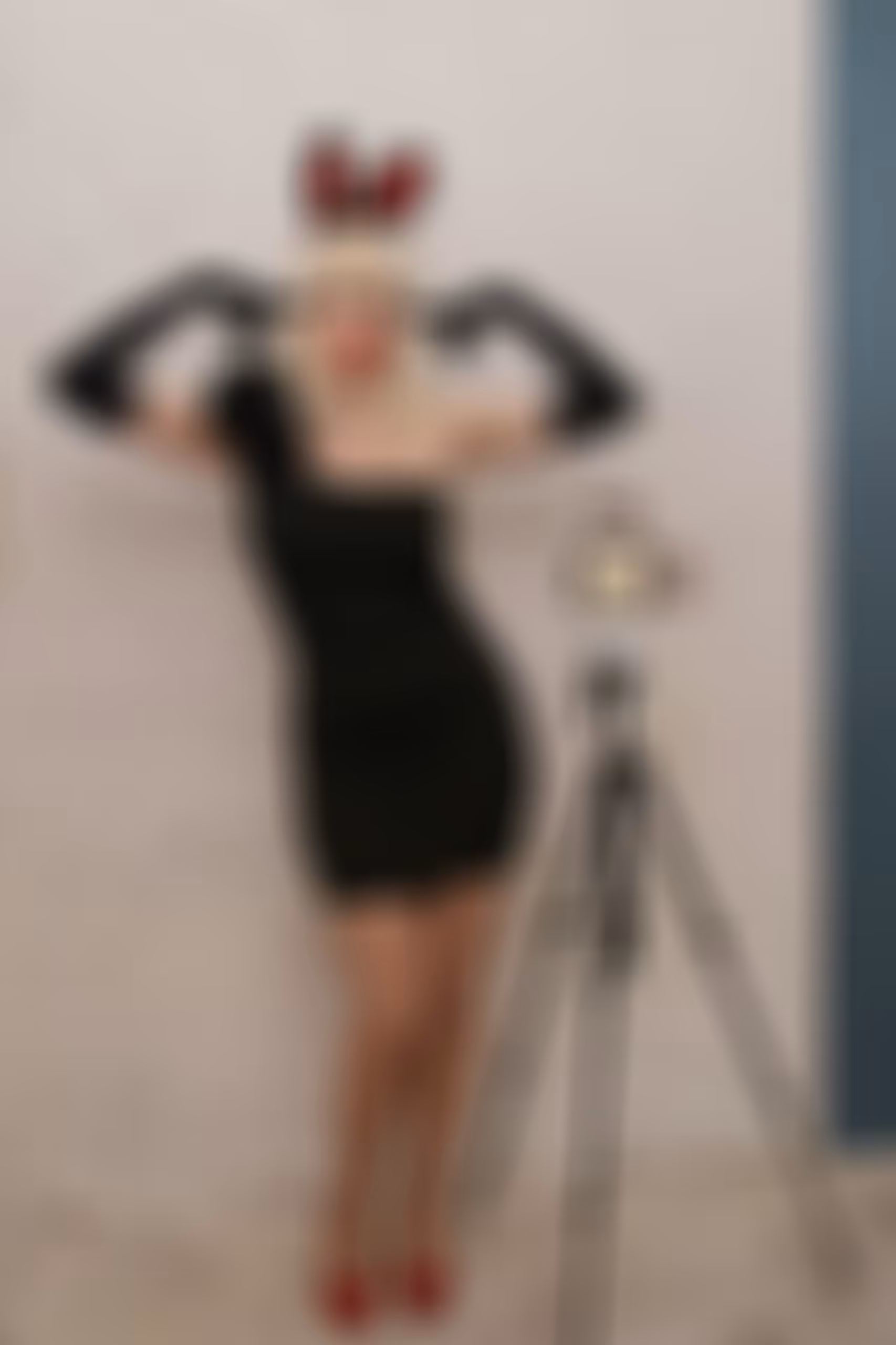 Olena 47 yo from Zaporozhia Ukraine Let me be your one and only love