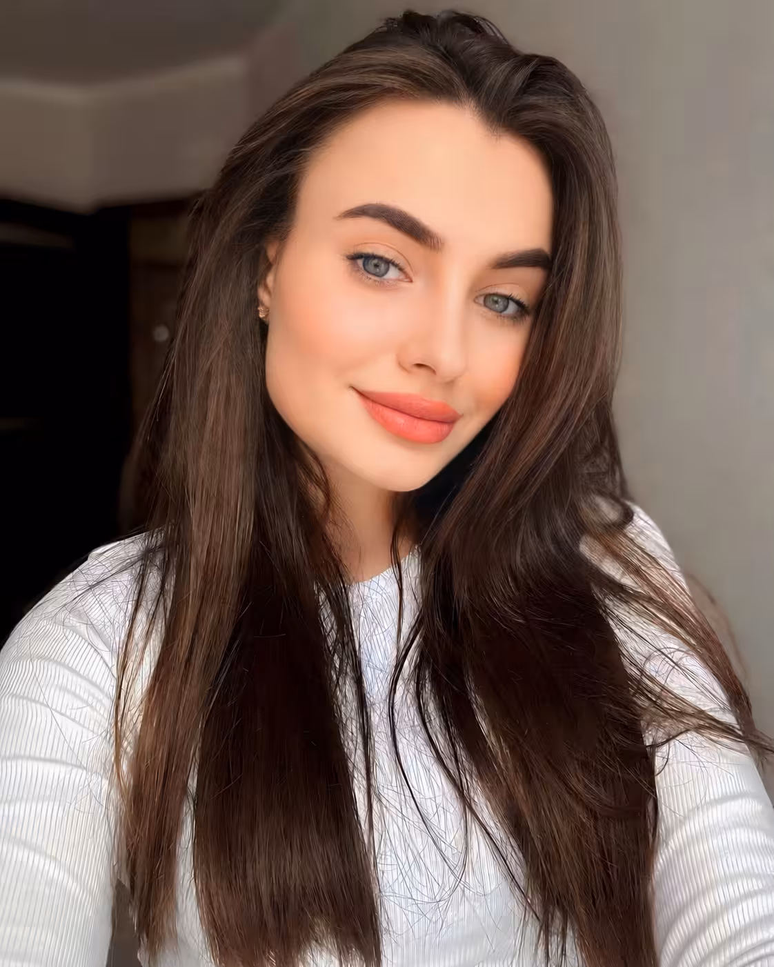 Nataliia 25 yo from Munich  Germany Let me be your sweetheart bride