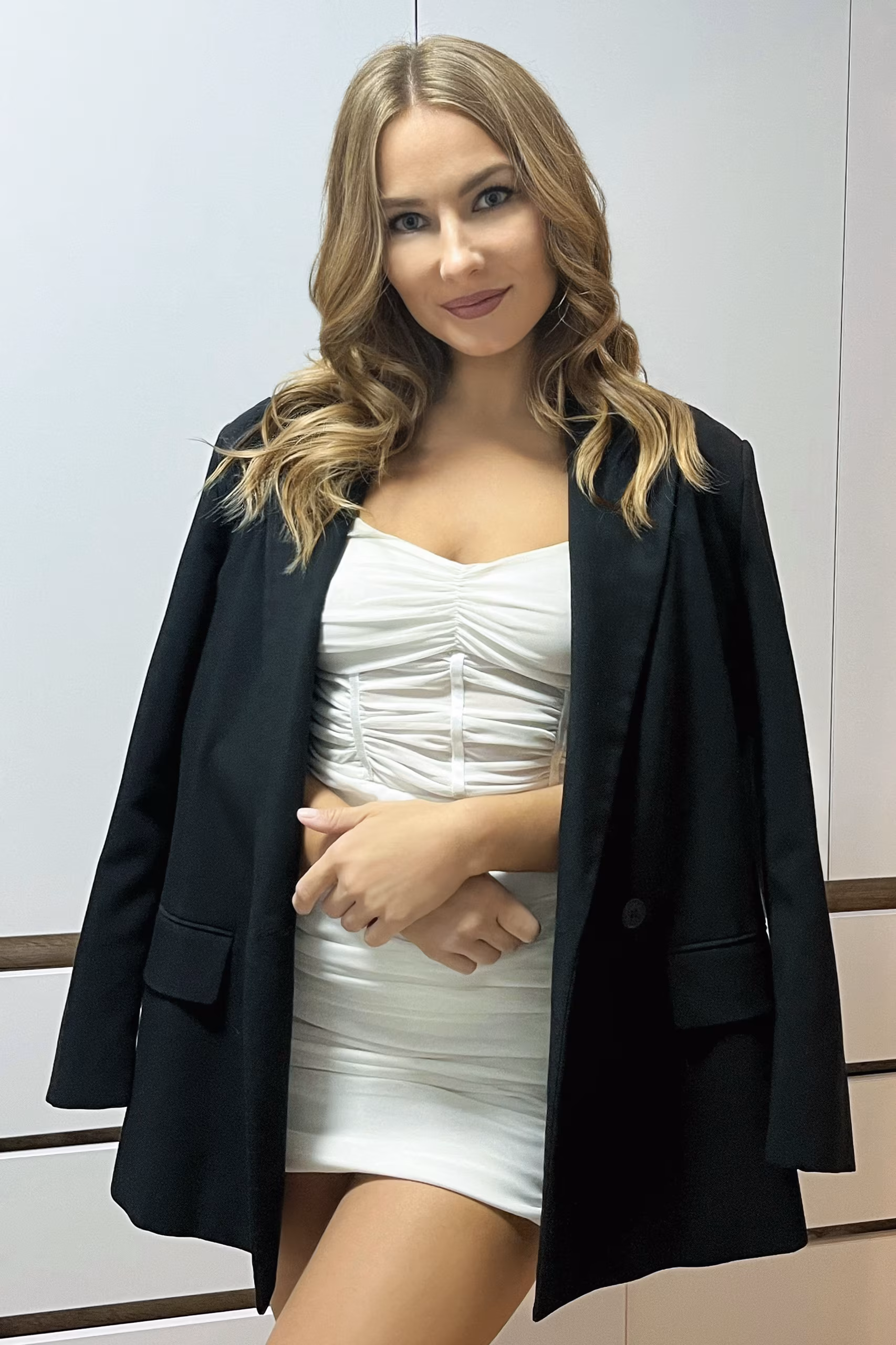 Alina 34 Kyiv  Ukraine I'm here to be your dream sweetheart