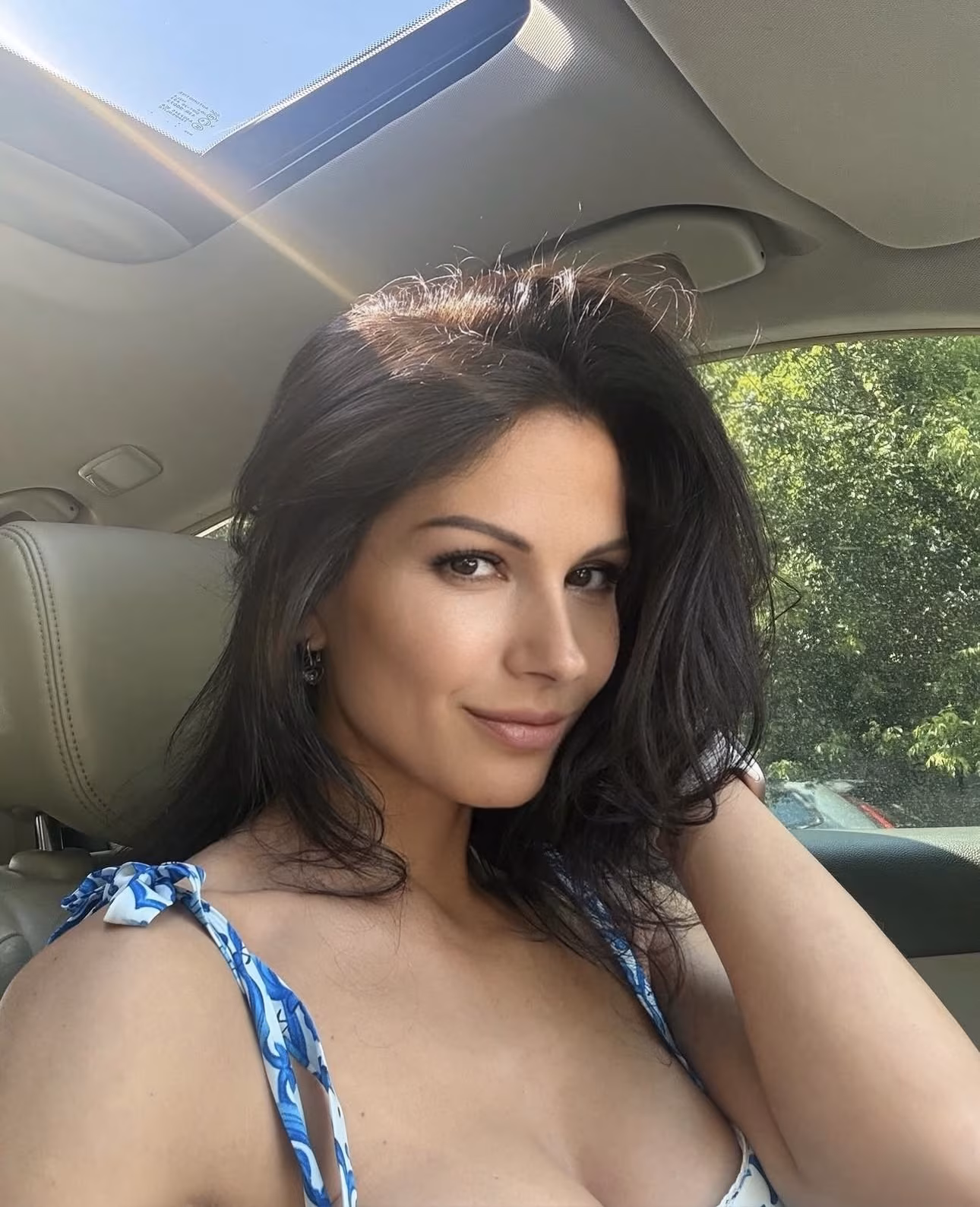 Yaroslava 43 Kyiv Ukraine I'm here to be your queen bride