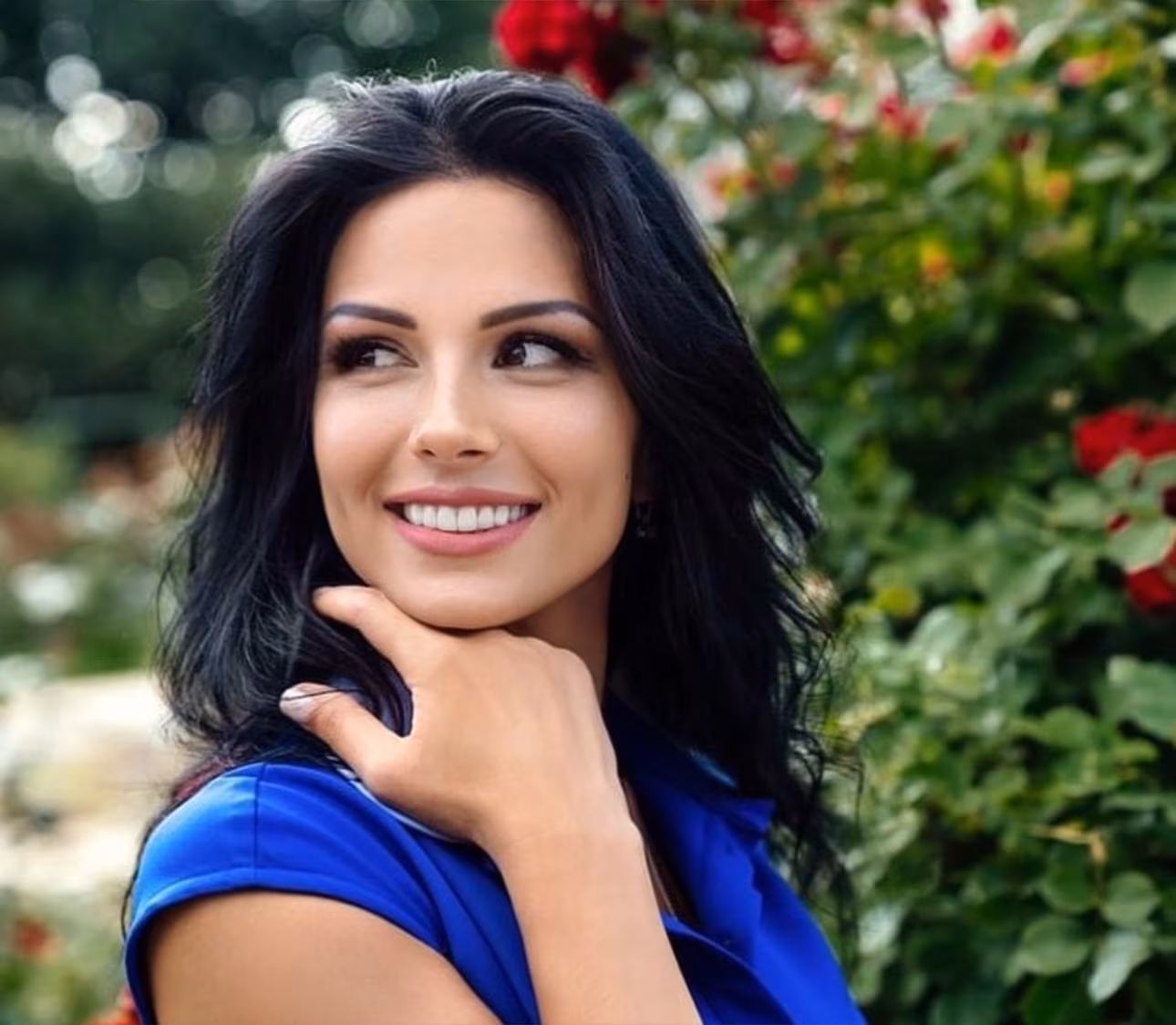 Yaroslava 43 Kyiv Ukraine I'm here to be your queen bride