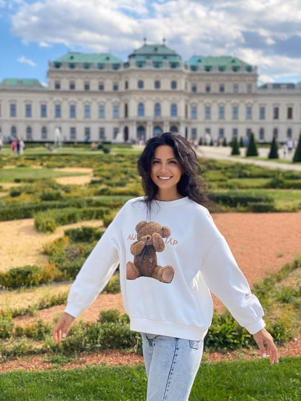 Yaroslava 43 Kyiv Ukraine I'm here to be your queen bride