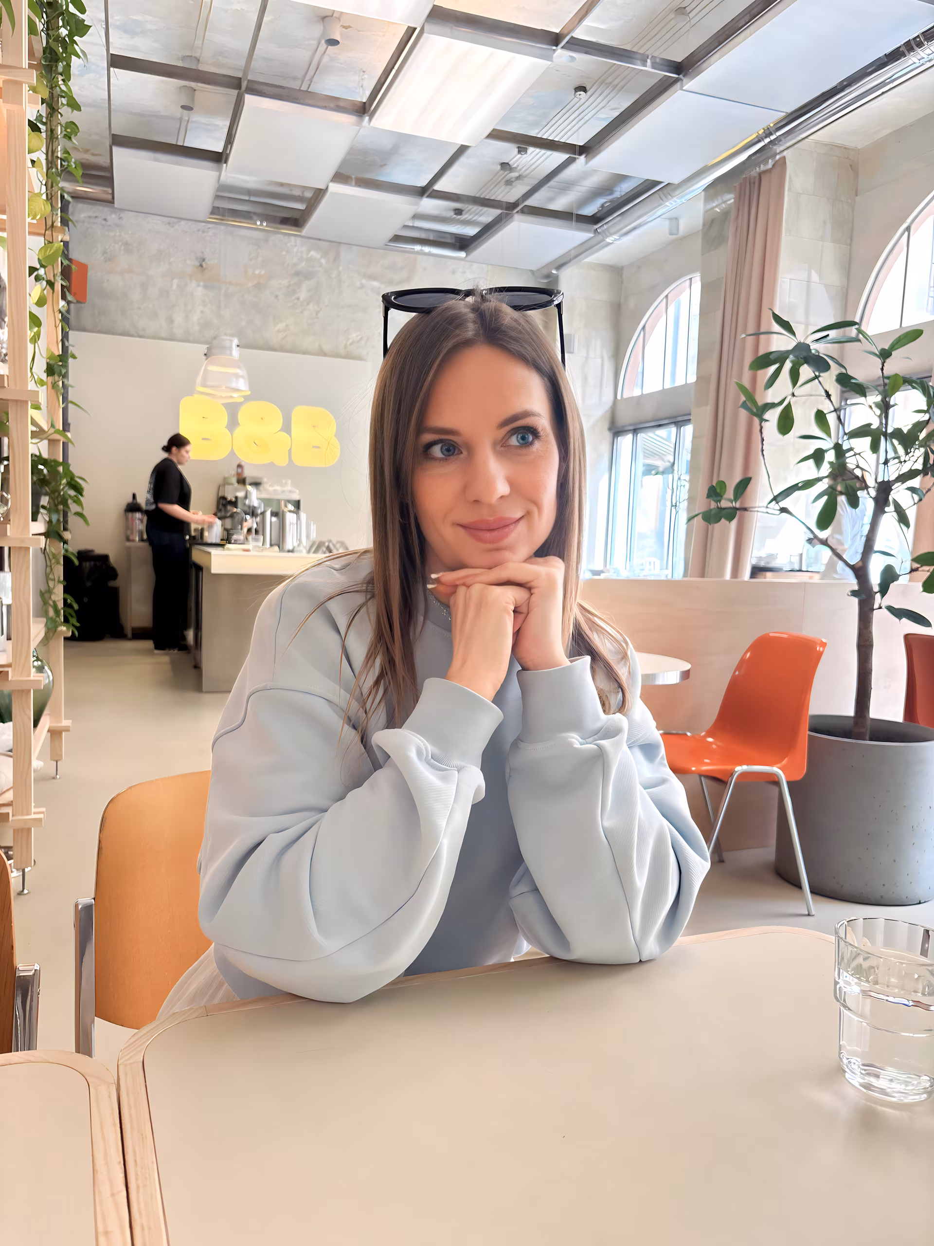 Yulia 40 Lutsk  Ukraine I'm here to be your sweetheart