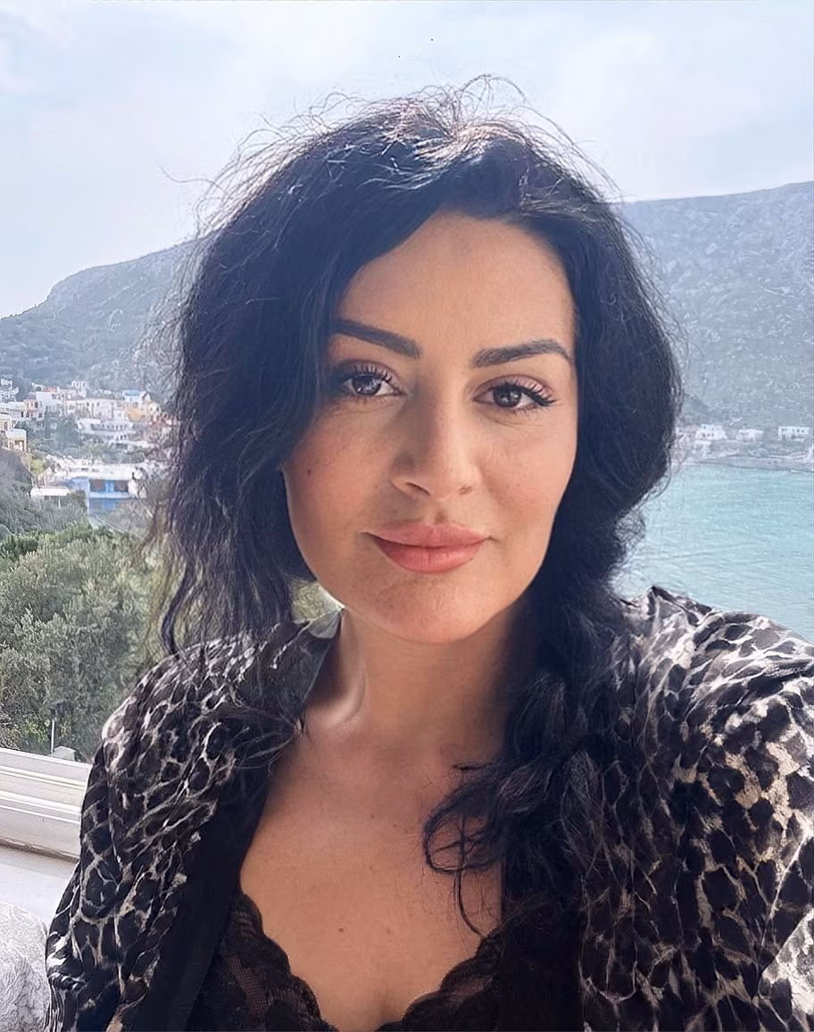Marta 47 Greece, Malia Ukraine I'm ready to be your lifetime wife