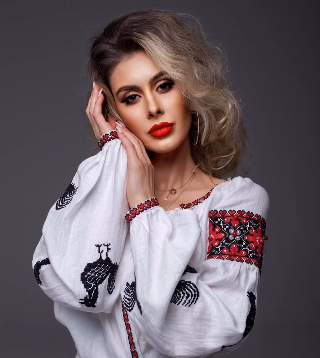 Olena 37 Kyiv Ukraine I'm ready to be your princess lady