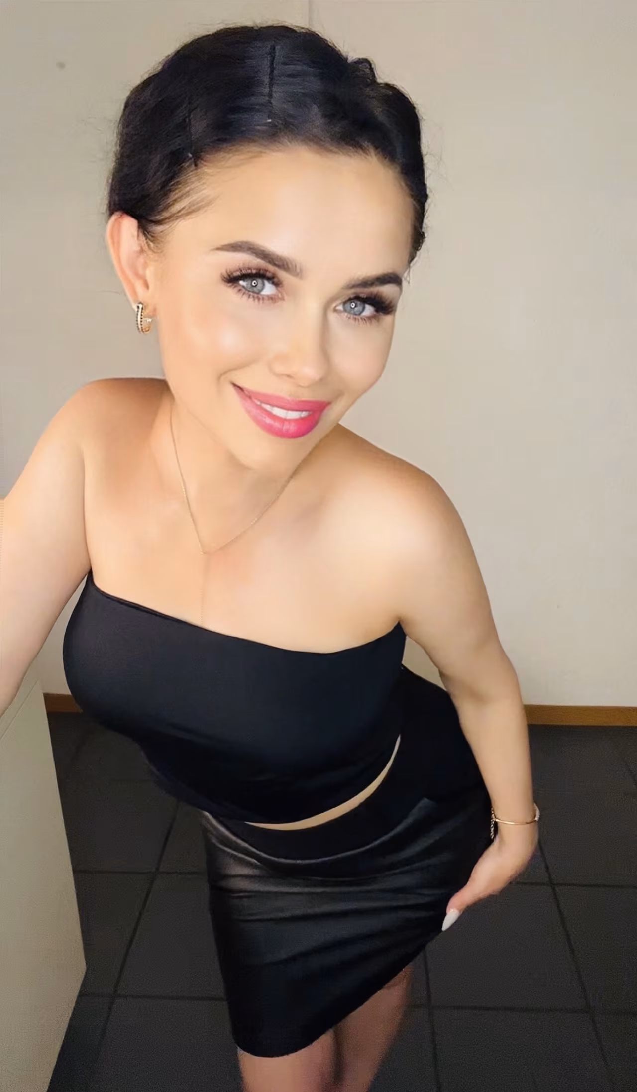 Tetiana 41 Fribourg Switzerland I dream of being your lady