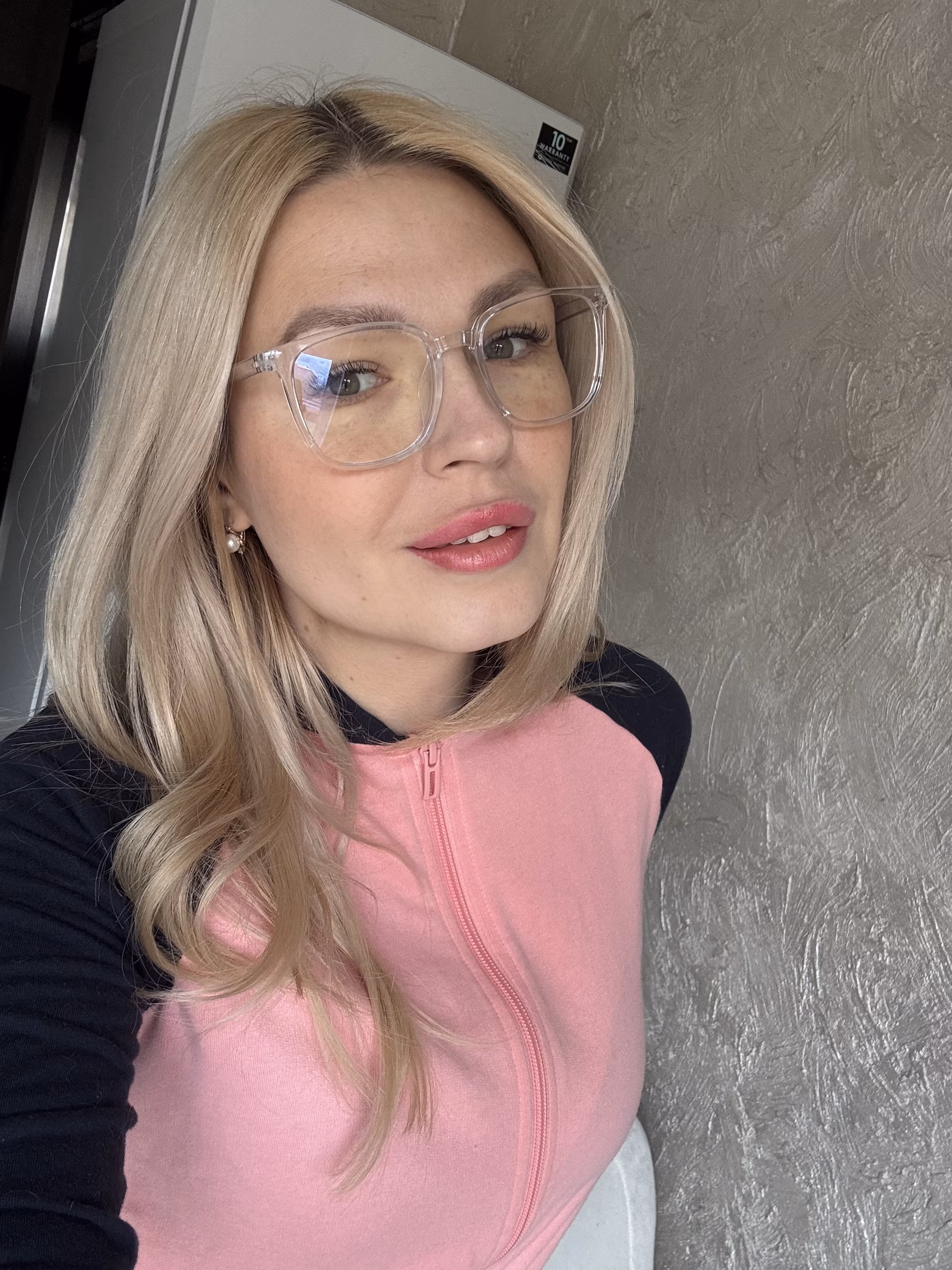 Alena 39 Kryvyi Rig Ukraine I want to be your darling forever
