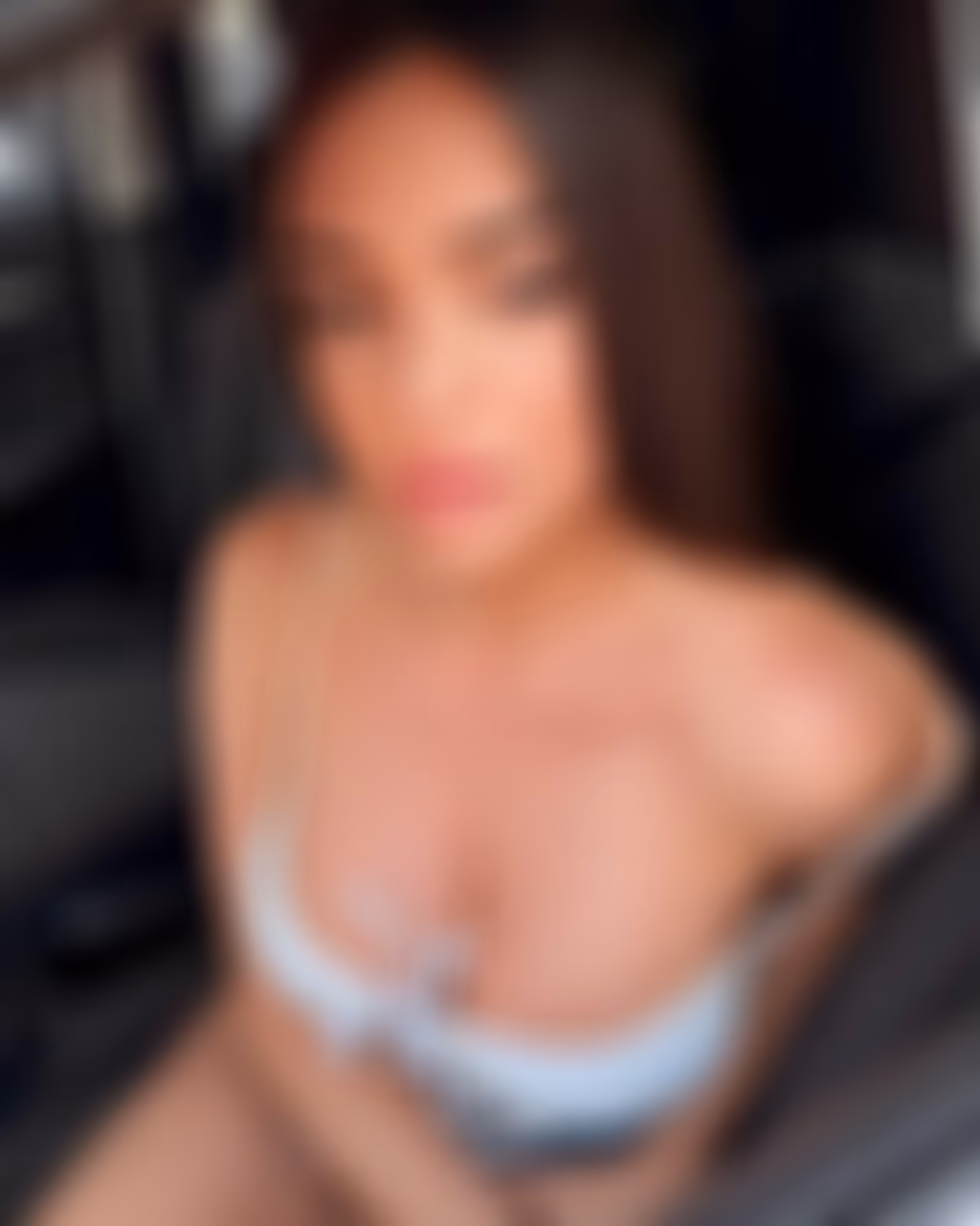 Tara 37 Bucharest Romania I want to be your darling queen