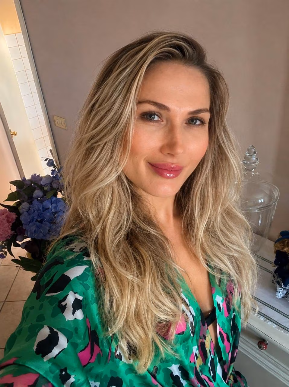 Tatiana 40 Miami USA I want to be your darling soulmate