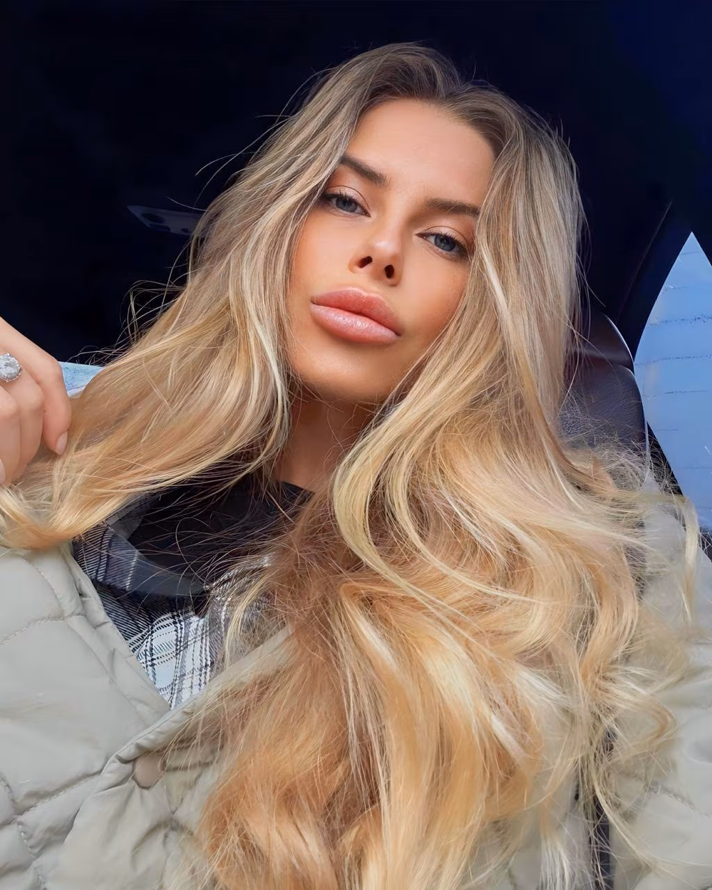 Anastasia 35 Kiev Ukraine I want to be your darling wife