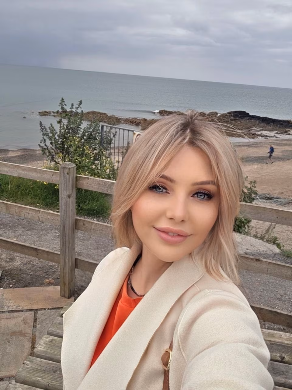 Olena 48 Dublin Ireland I want to be your forever bride