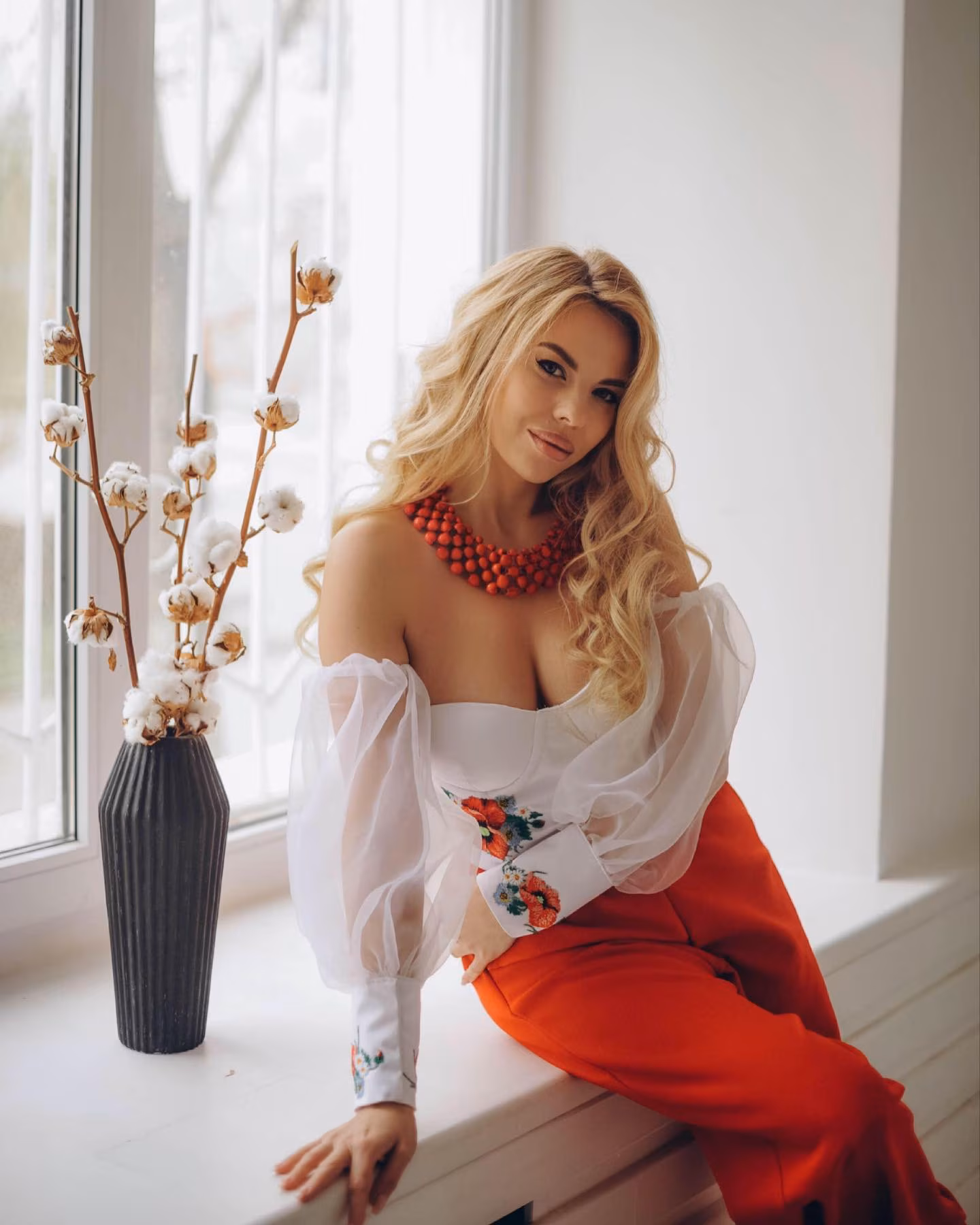 Victoriia 37 Nikolaev Ukraine I want to be your forever queen