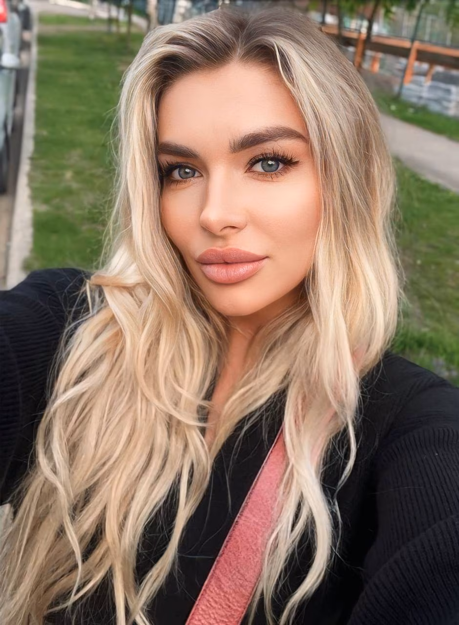 Ivanna 40 Kiev Ukraine I want to be your forever queen