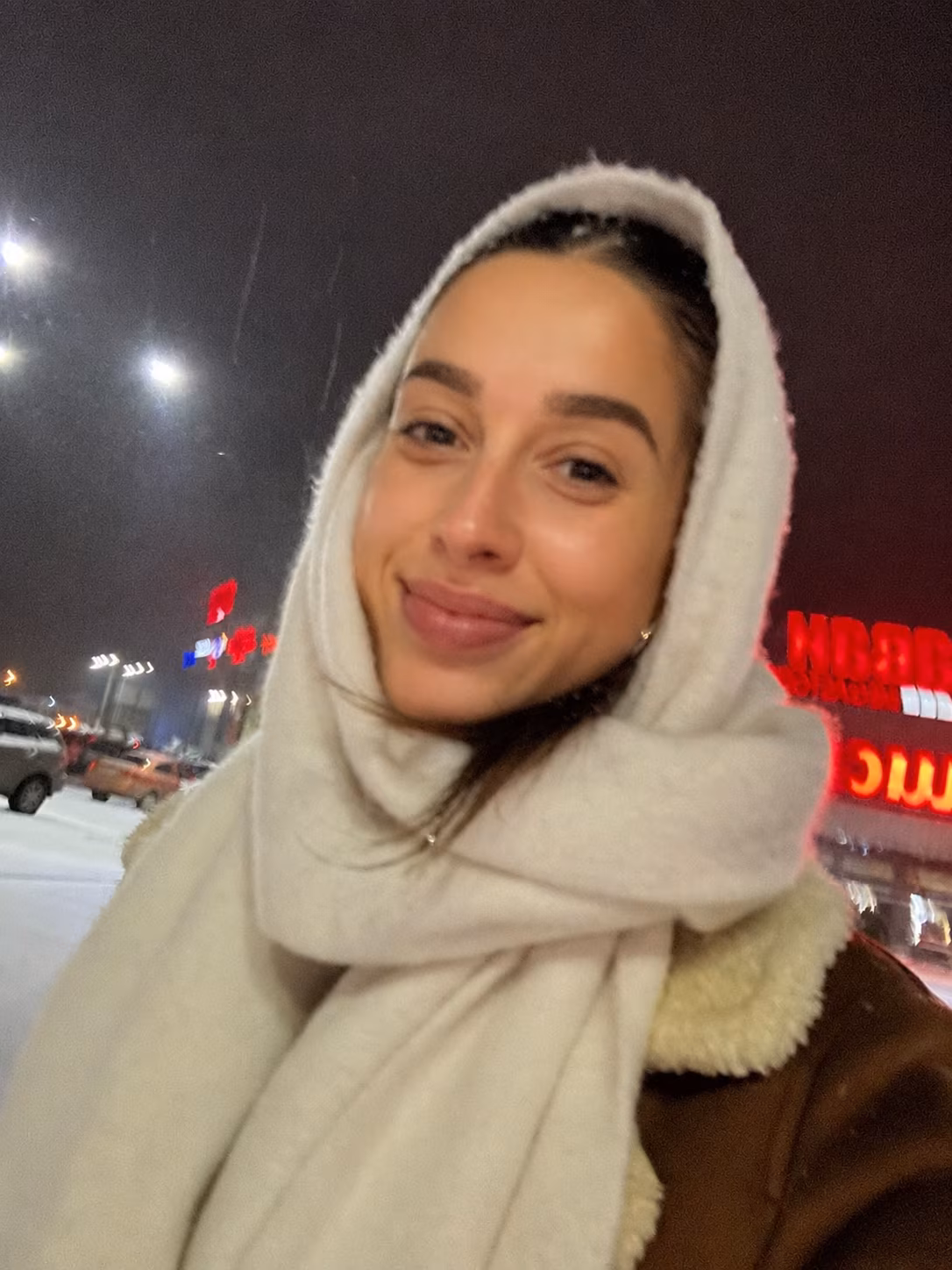Alla 26 Kyiv   Ukraine I want to be your other half princess