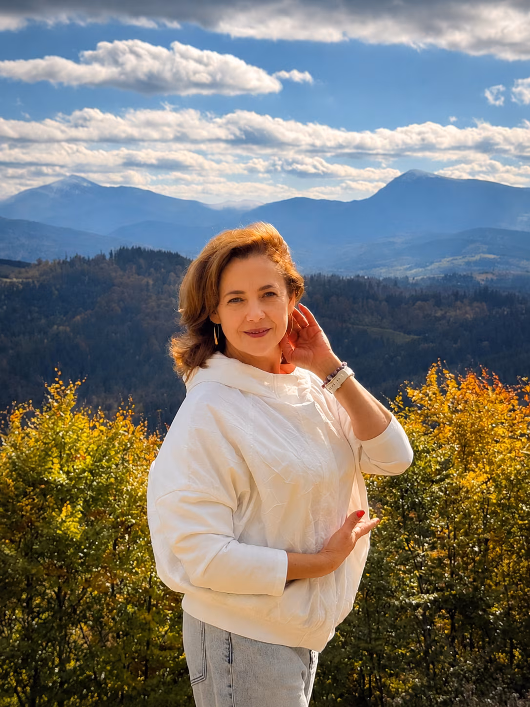 Liudmyla 53 Kyiv   Ukraine I want to be your queen bride