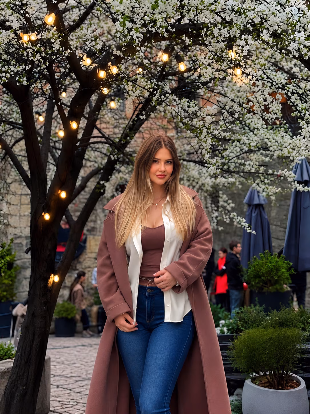Anita 22 Okhtyrka Ukraine I want to be your soulmate forever