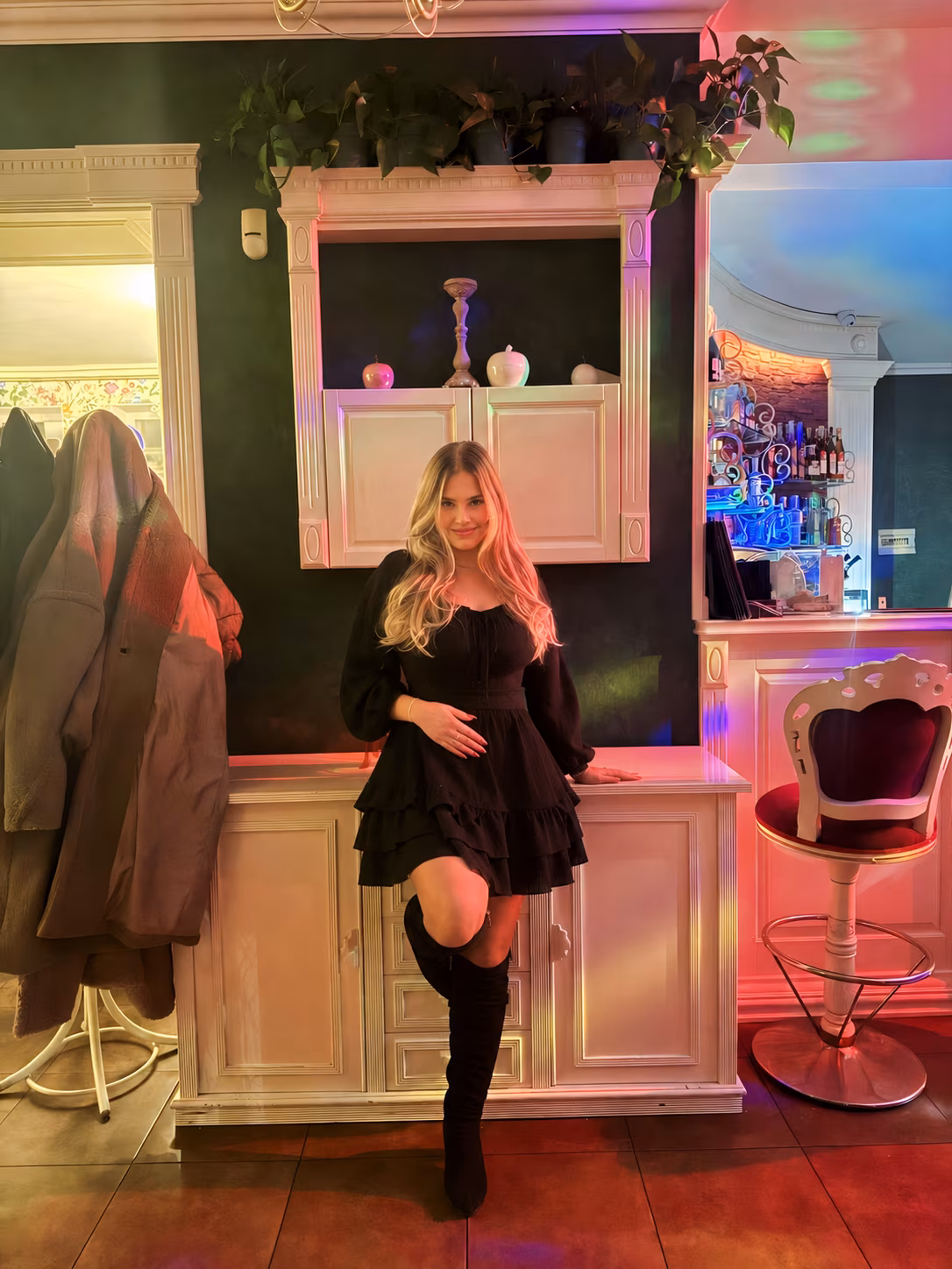 Anita 22 Okhtyrka Ukraine I want to be your soulmate forever