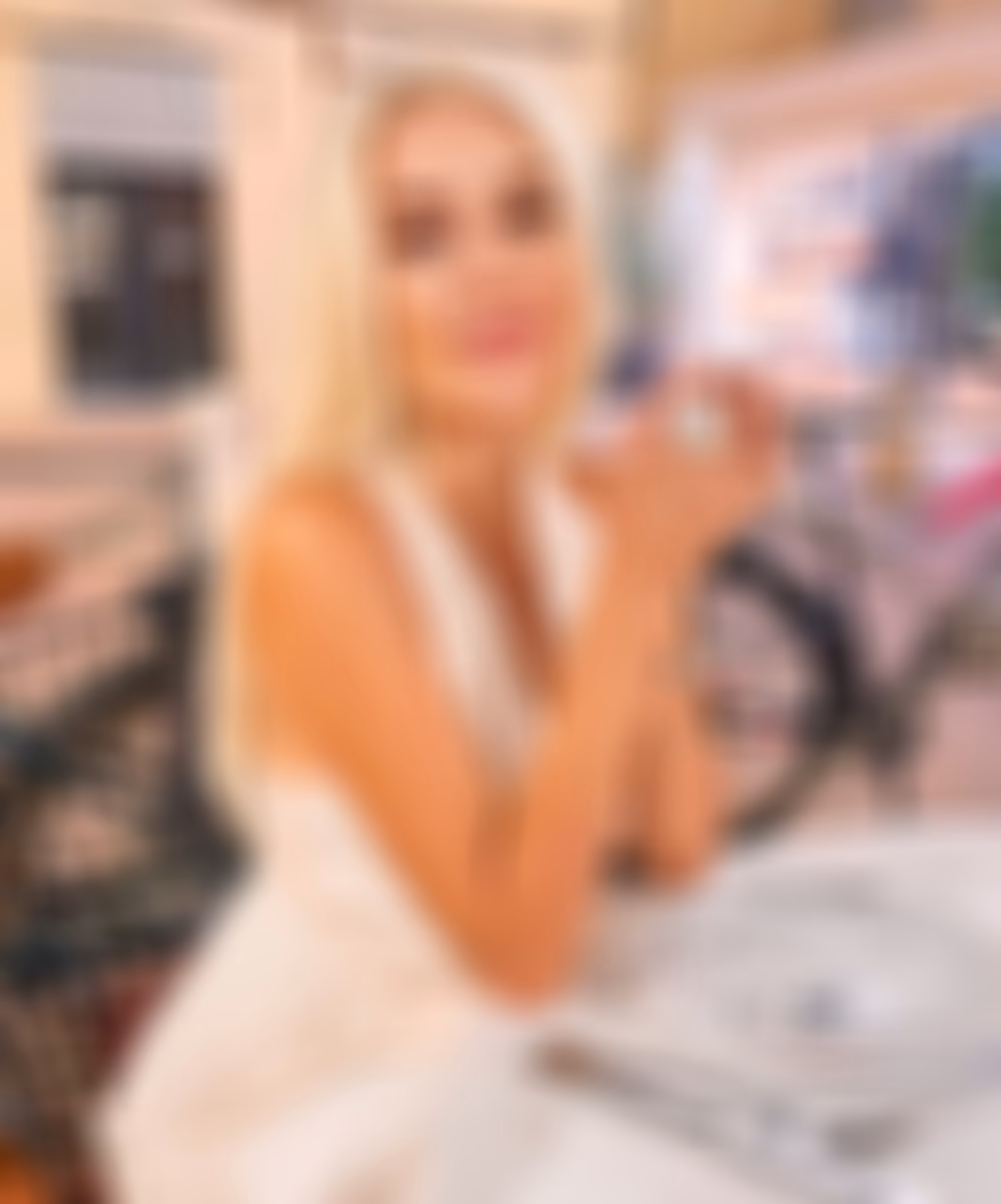 Anastasia 35 Bucharest Romania Let me be your one and only bride