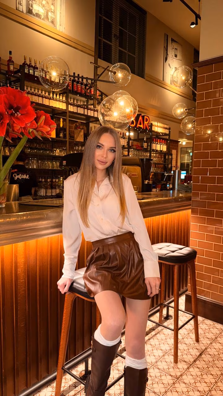 Karyna 27 Greifswald Germany I dream of being your darling princess
