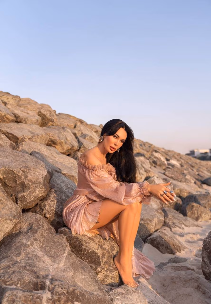 Maryna 41 Cherkasy, Dubai Ukraine I want to be your darling forever