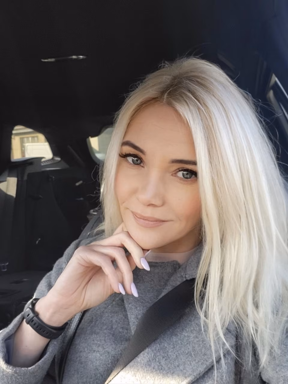 Yuliia 47 Berlin Germany I want to be your other half princess