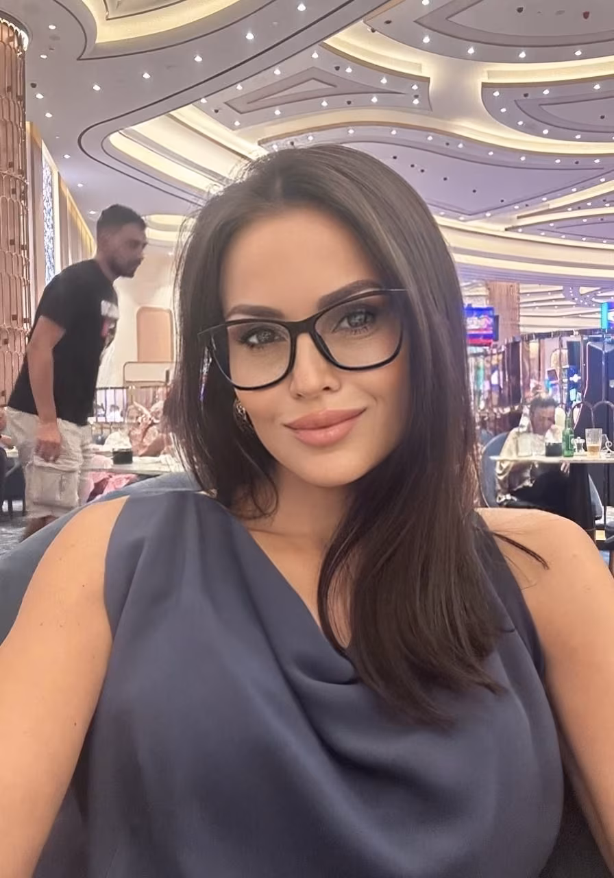 Olena 43 Cyprus/New York Cyprus I want to be your soulmate bride