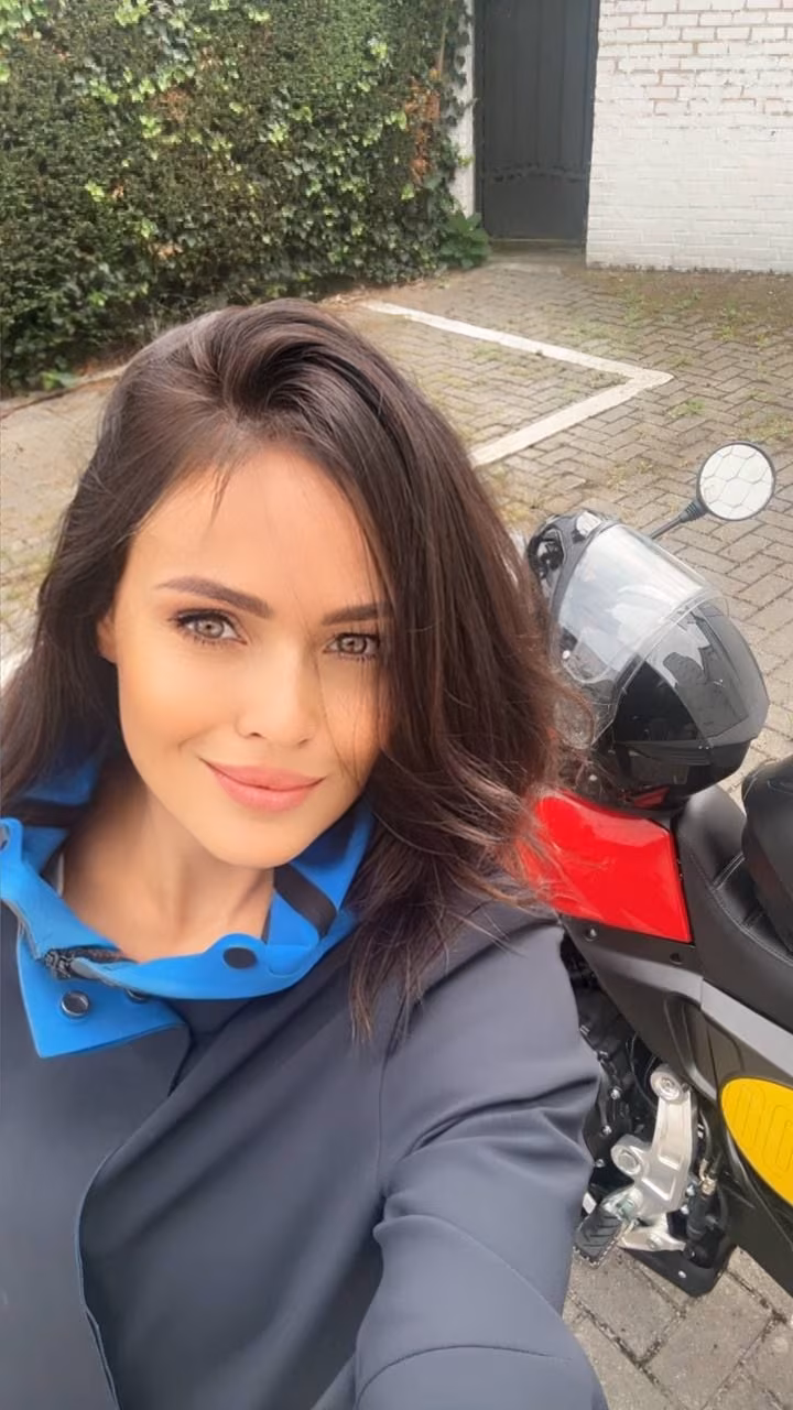 Olena 43 Cyprus/New York Cyprus I want to be your soulmate bride