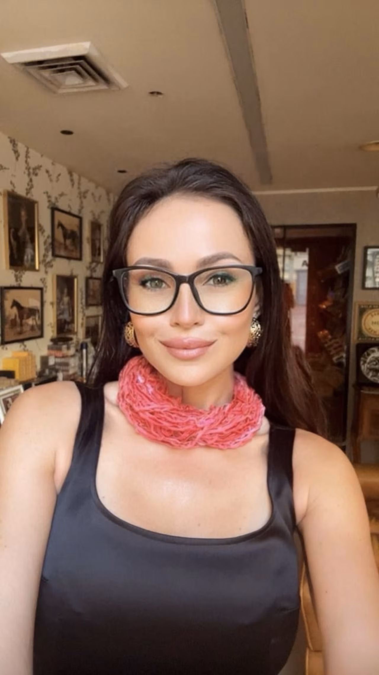 Olena 43 Cyprus/New York Cyprus I want to be your soulmate bride