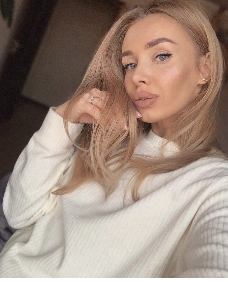 VICTORIA russian bride in china