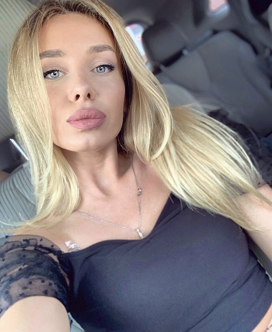 VICTORIA russian bride in china