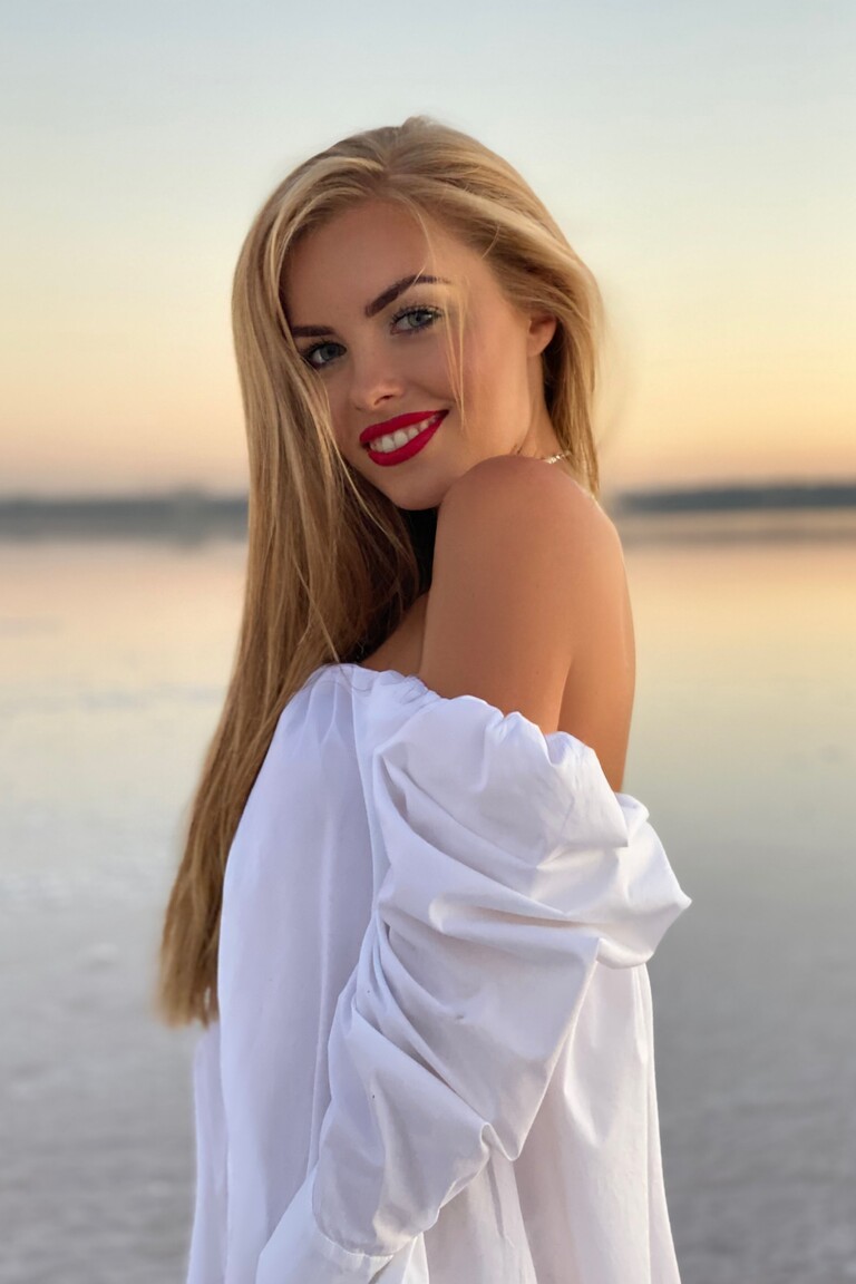 Inna russian bride karate