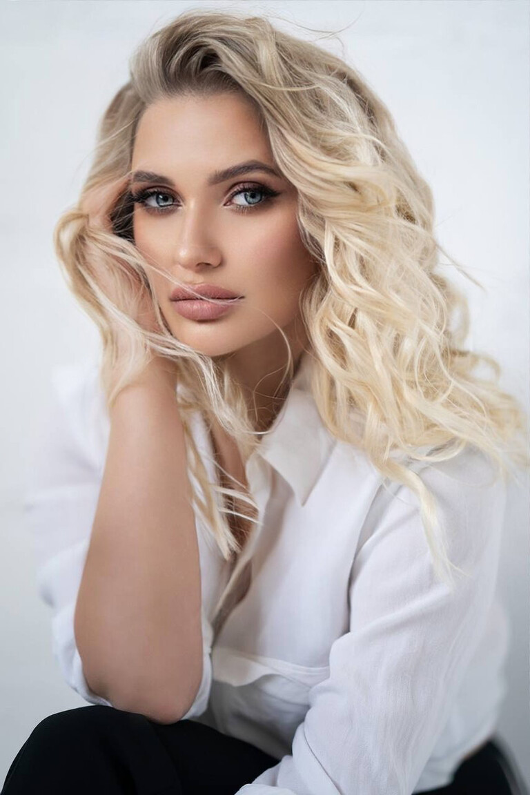 Alina the russian bride vf